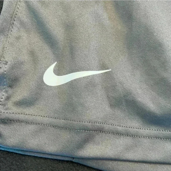 Nike Dri-Fit Basketball Shorts Men's Size L Charcoal Grey‎ with White Swoosh - Picture 2 of 4